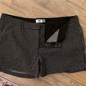Old navy 5 inch inseam shorts